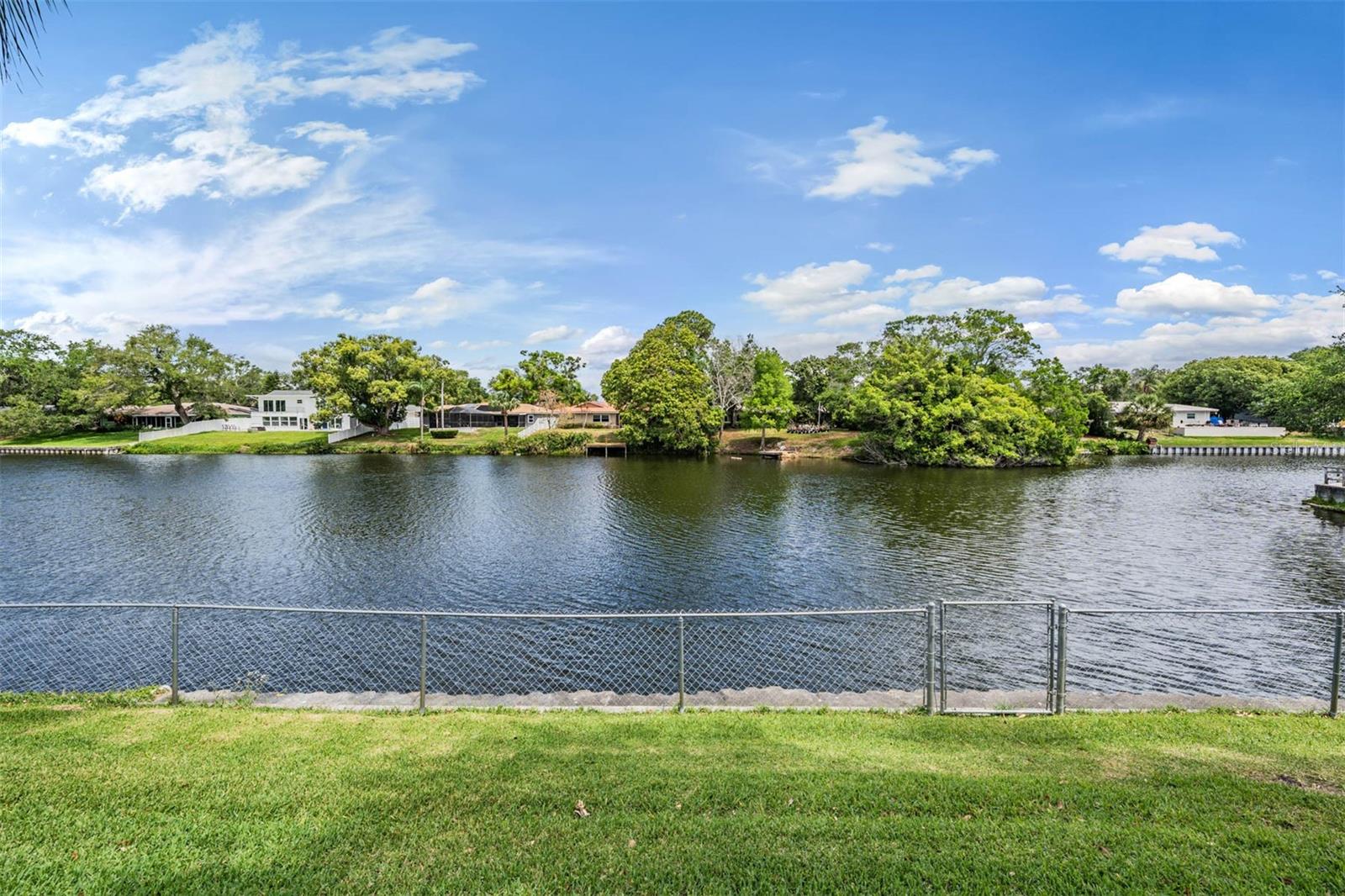 2424 Fairbanks, Clearwater, FL 33764