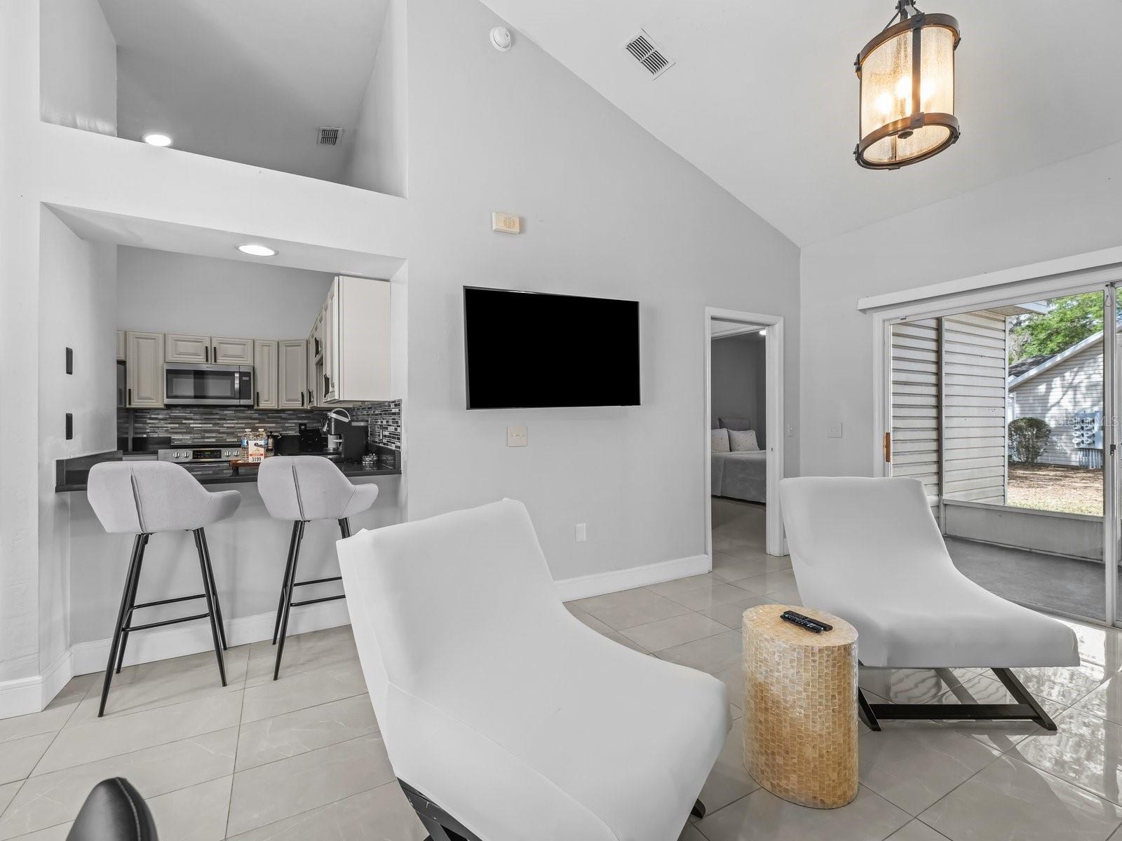 4700 Archer Unit 2, Gainesville, FL 32608