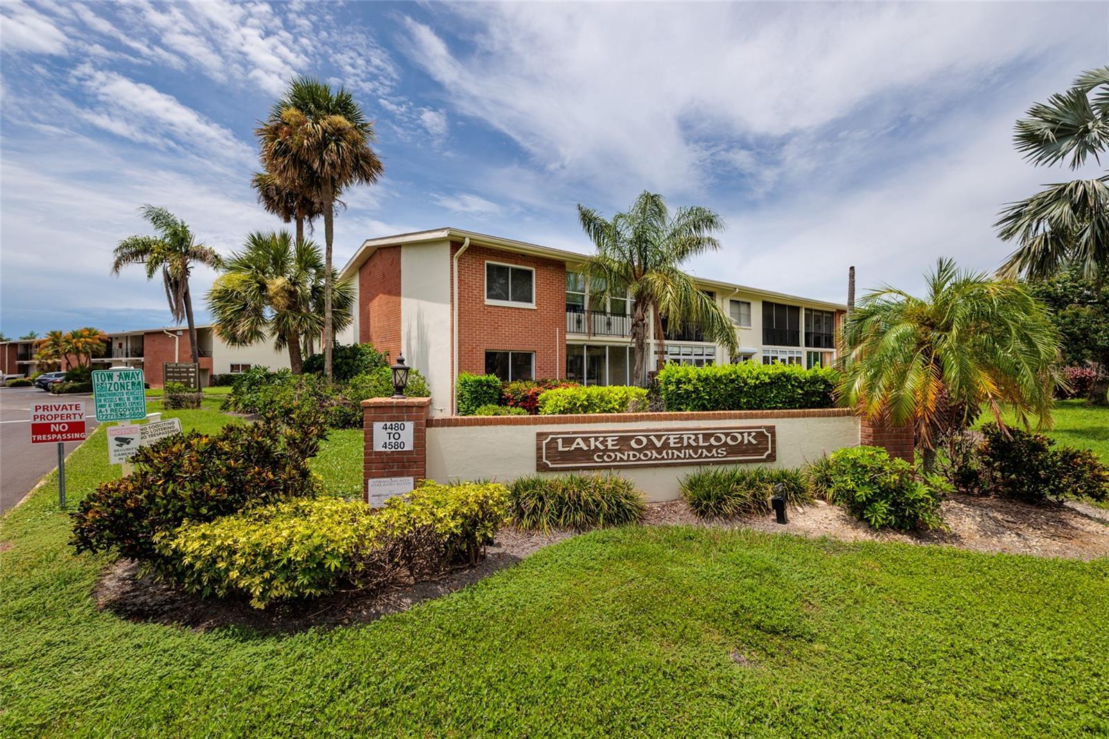 4550 Overlook Unit 154, St Petersburg, FL 33703