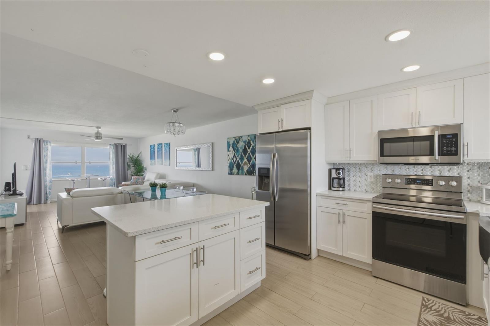 1270 Gulf Unit 1202, Clearwater Beach, FL 33767