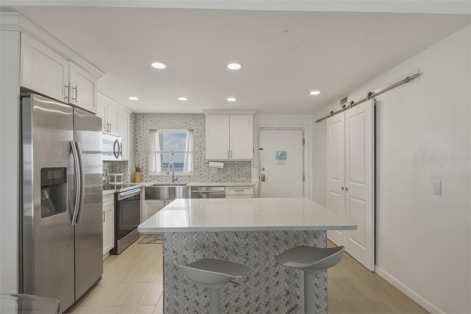 1270 Gulf Unit 1202, Clearwater Beach, FL 33767