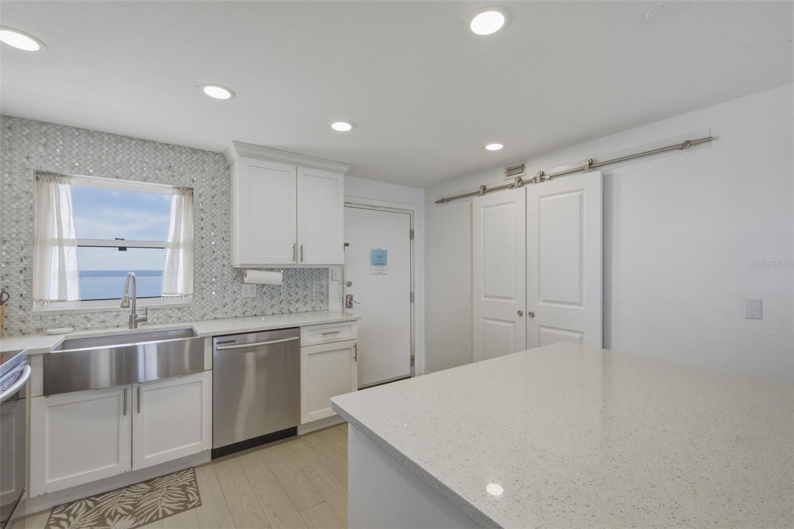 1270 Gulf Unit 1202, Clearwater Beach, FL 33767