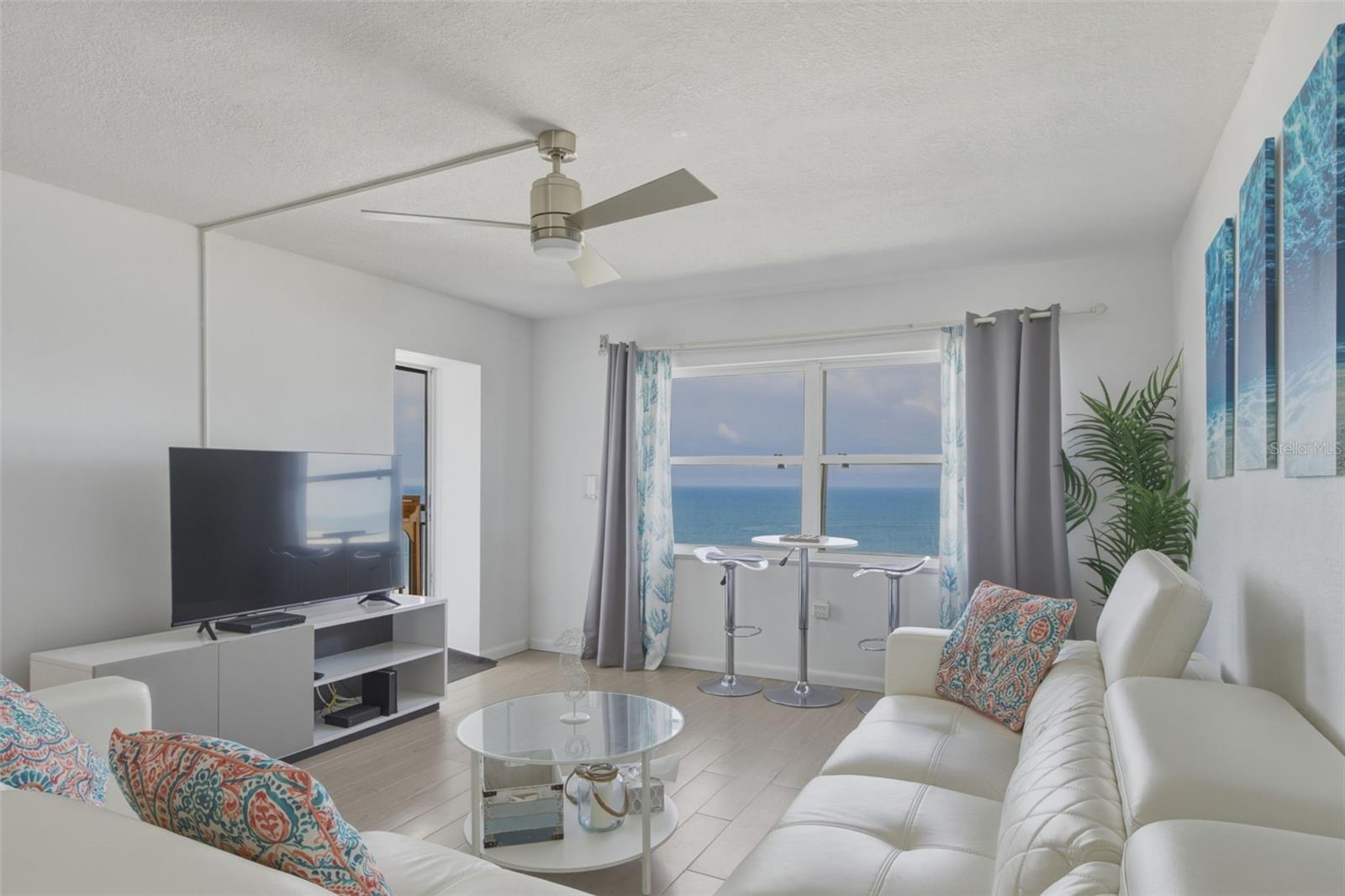 1270 Gulf Unit 1202, Clearwater Beach, FL 33767