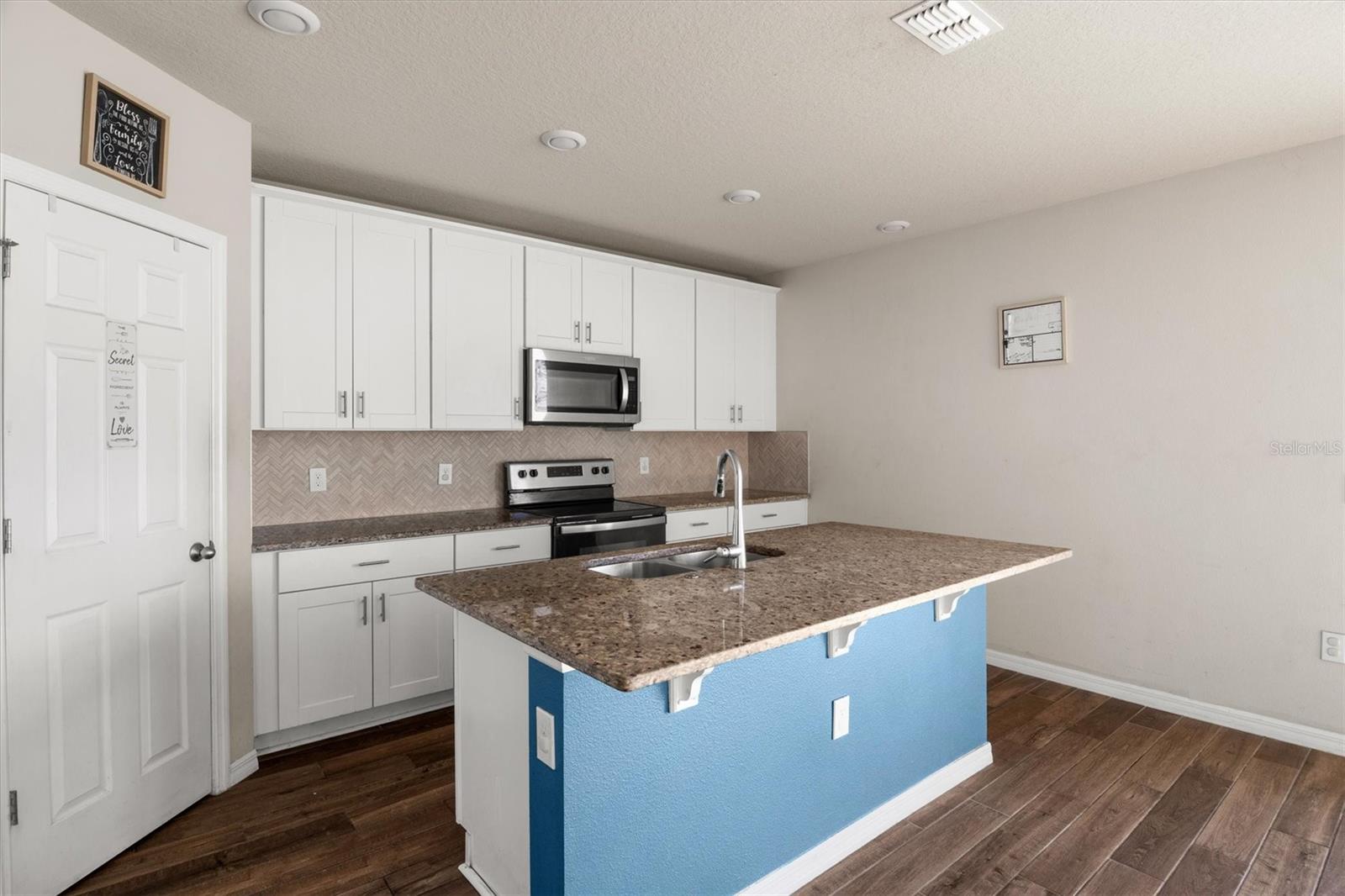 884 Cambridge, Winter Haven, FL 33881