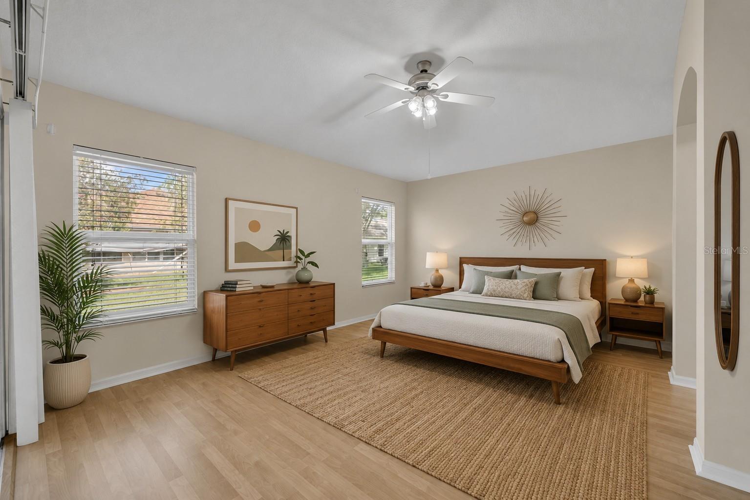 21630 Regency Park Ln, Leesburg, FL 34748