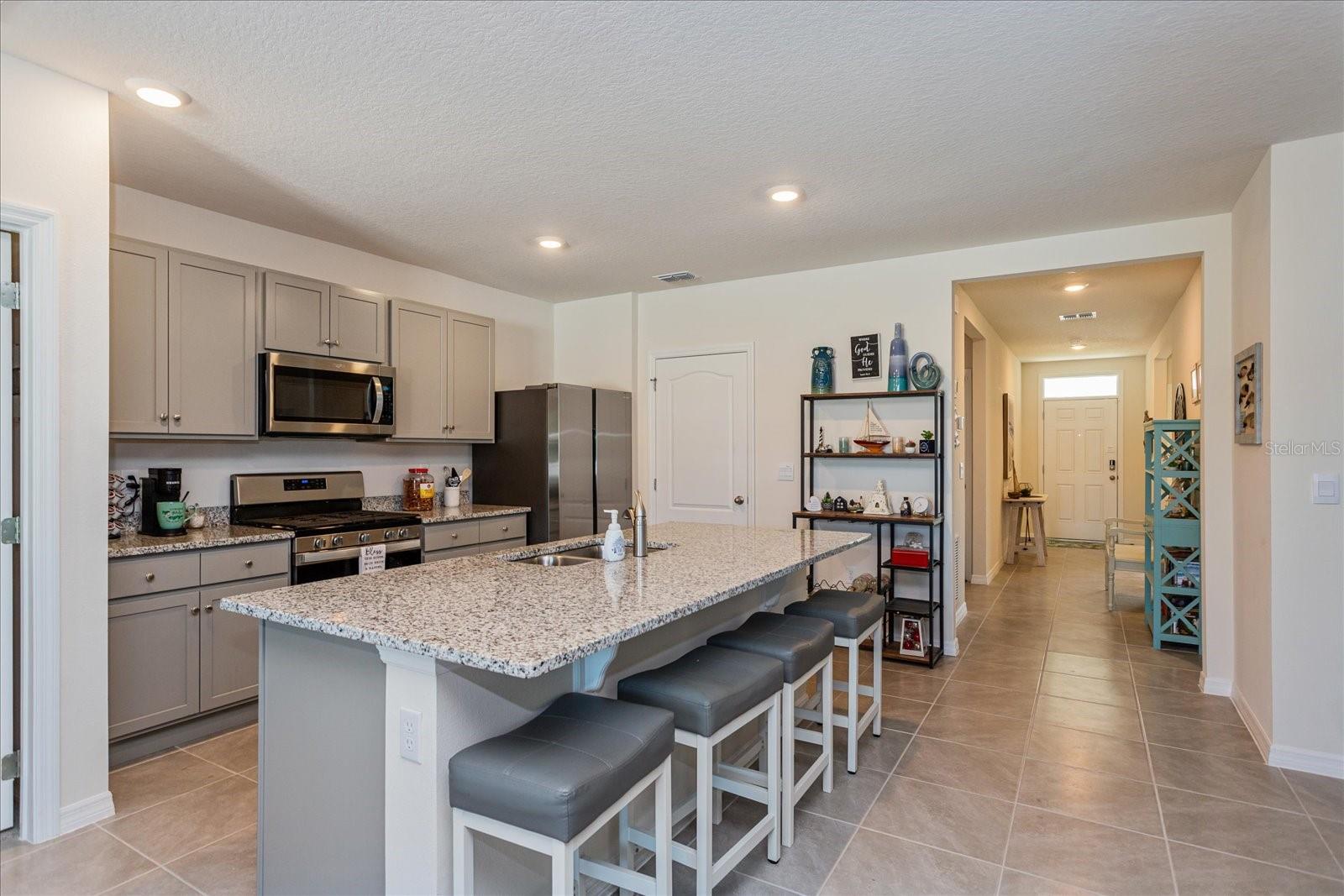 6358 Sanders Grove, Okahumpka, FL 34762