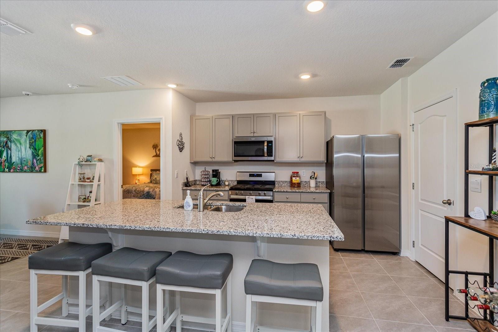 6358 Sanders Grove, Okahumpka, FL 34762