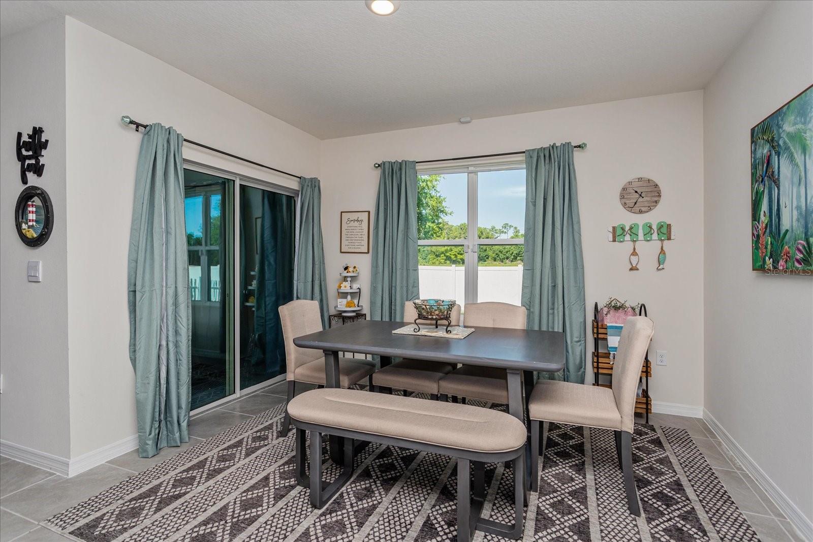 6358 Sanders Grove, Okahumpka, FL 34762