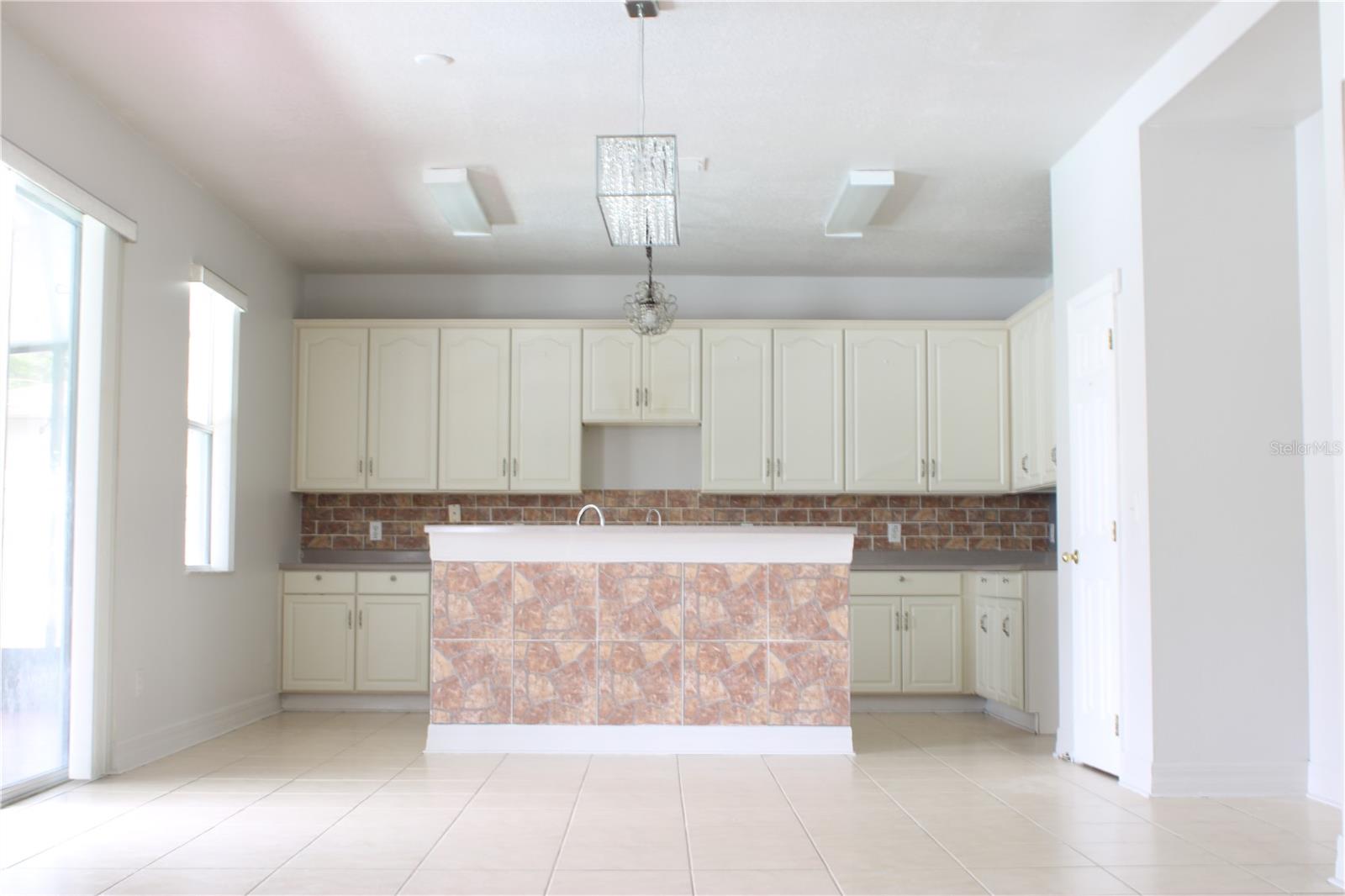 1338 Blackwater Pond, Orlando, FL 32828