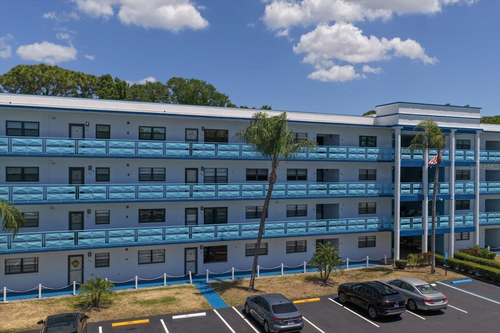 5970 80th Unit 411, St Petersburg, FL 33709
