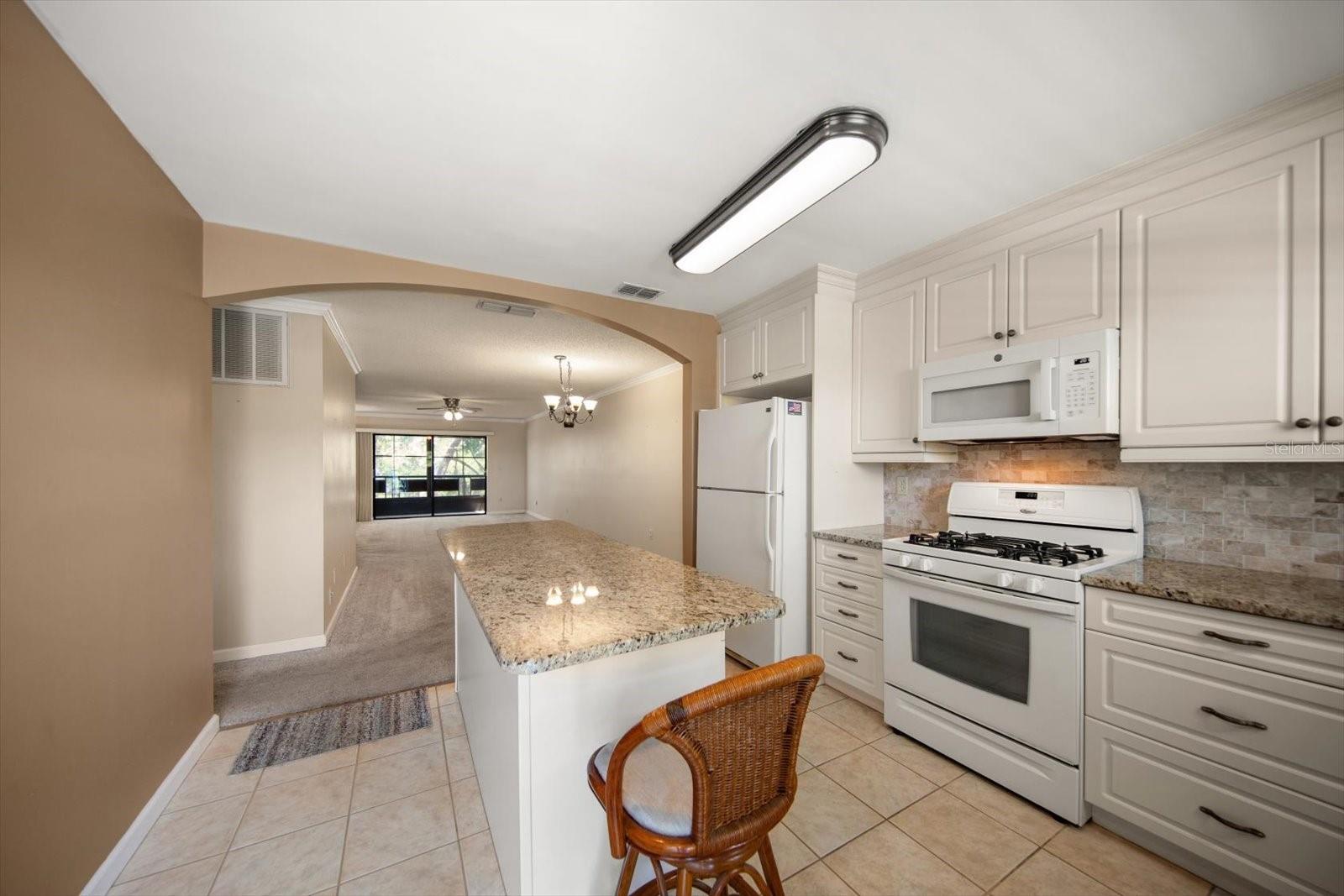 5970 80th Unit 411, St Petersburg, FL 33709