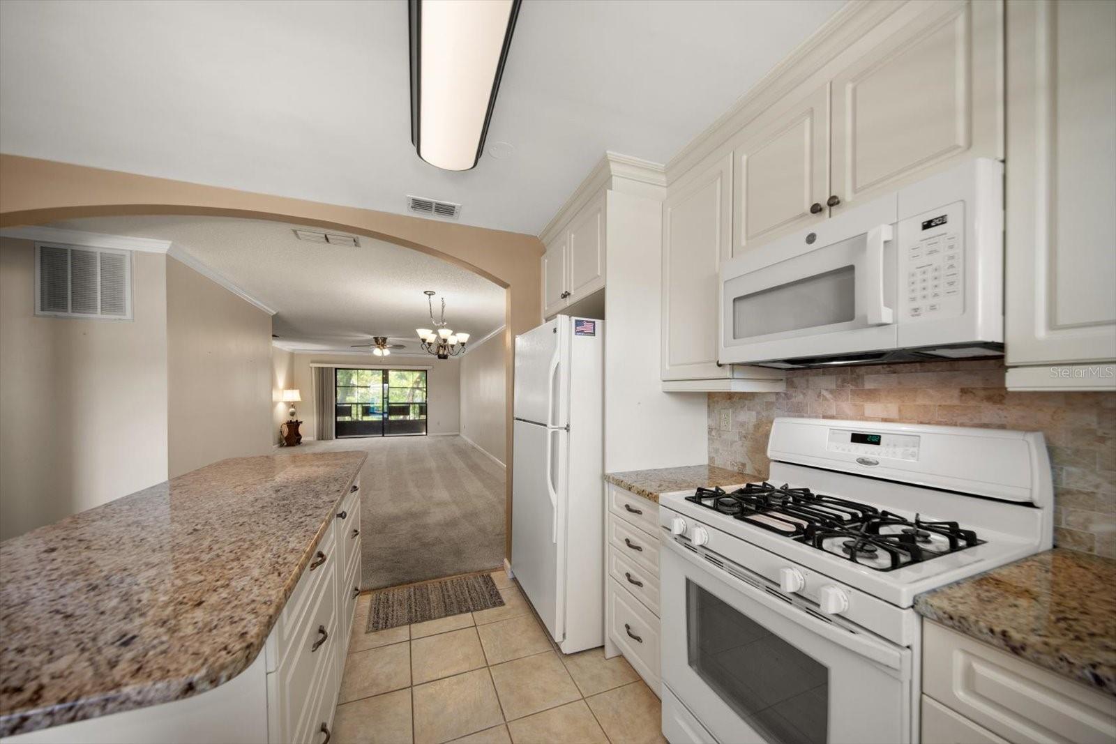 5970 80th Unit 411, St Petersburg, FL 33709
