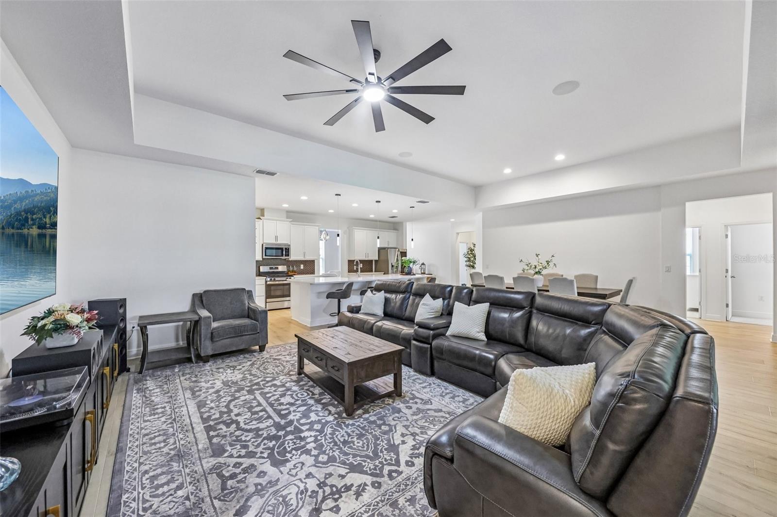 6100 Sierra Crown, Mount Dora, FL 32757