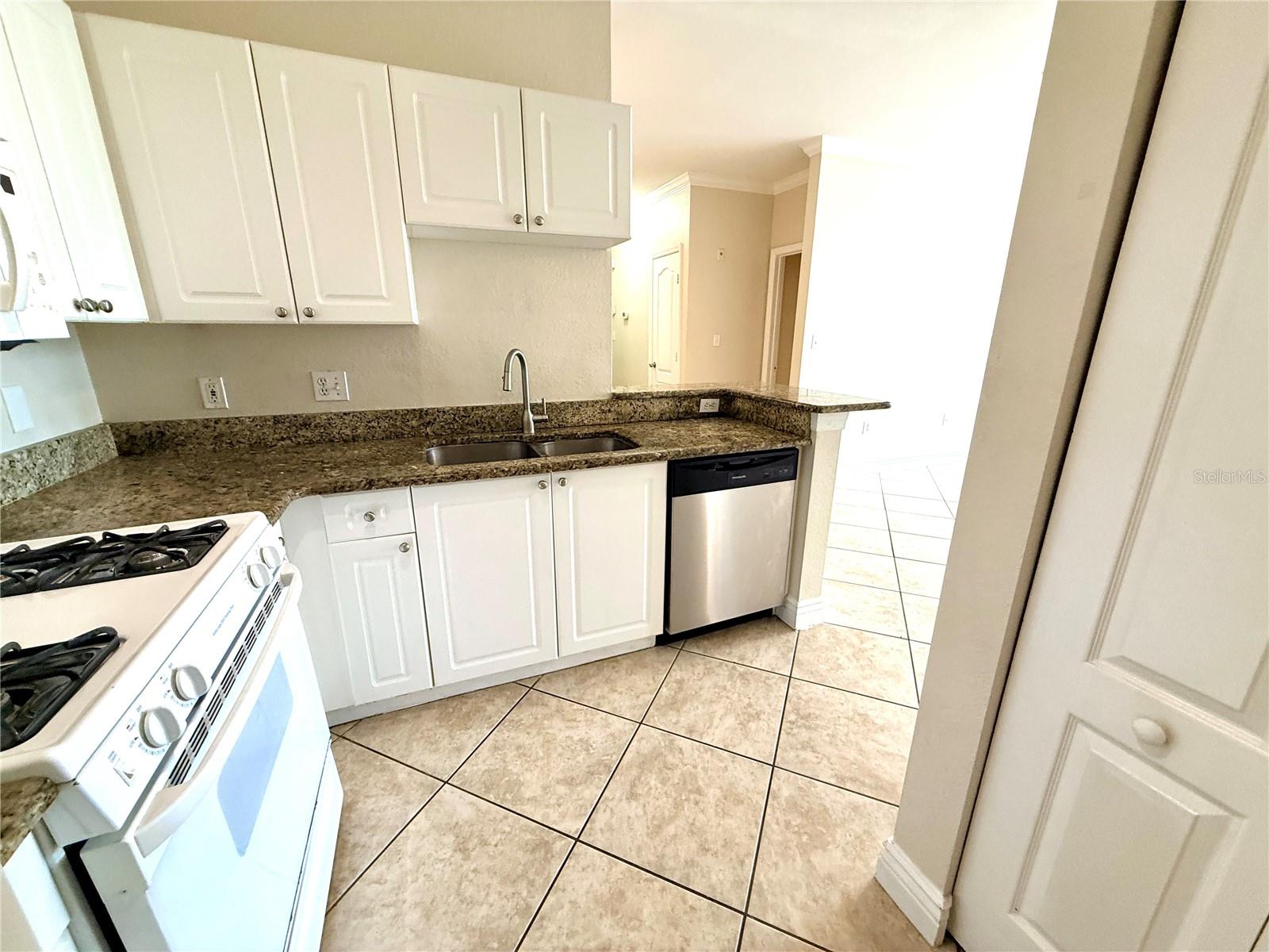2705 Via Murano Unit 123, Clearwater, FL 33764
