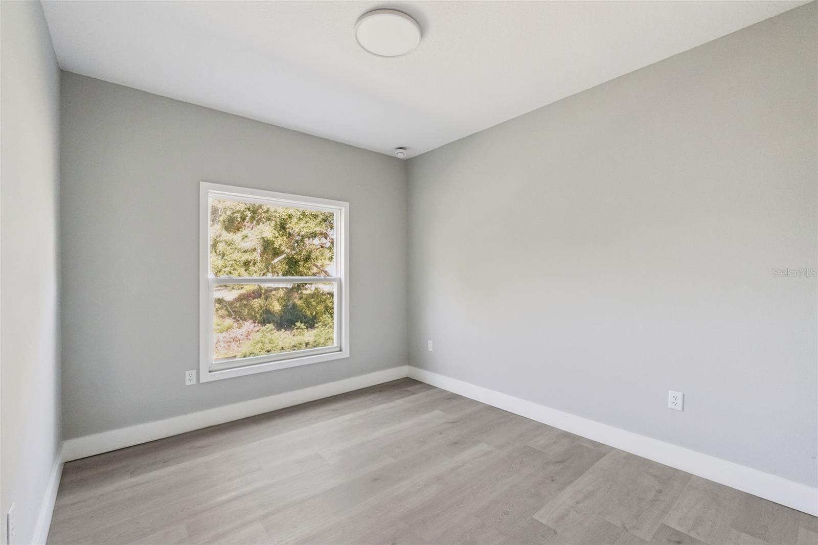 397 North, Davenport, FL 33837
