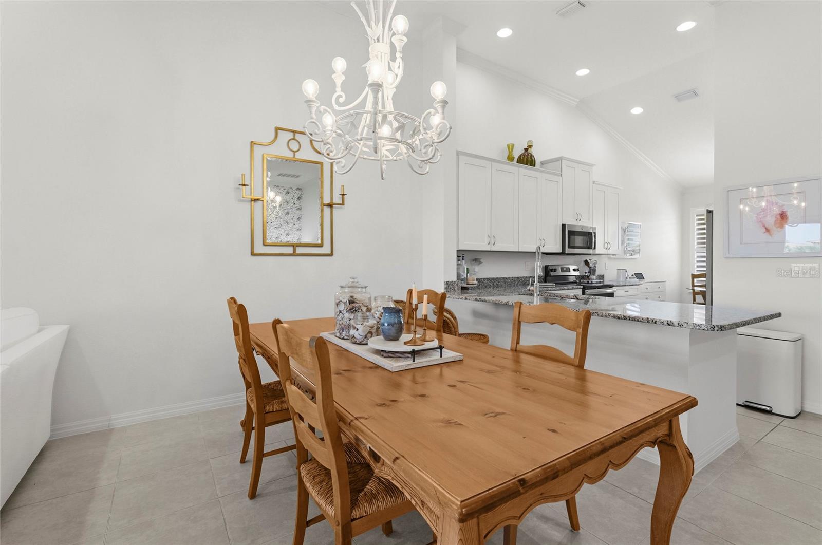 5420 Cicernone Unit 203, Sarasota, FL 34238
