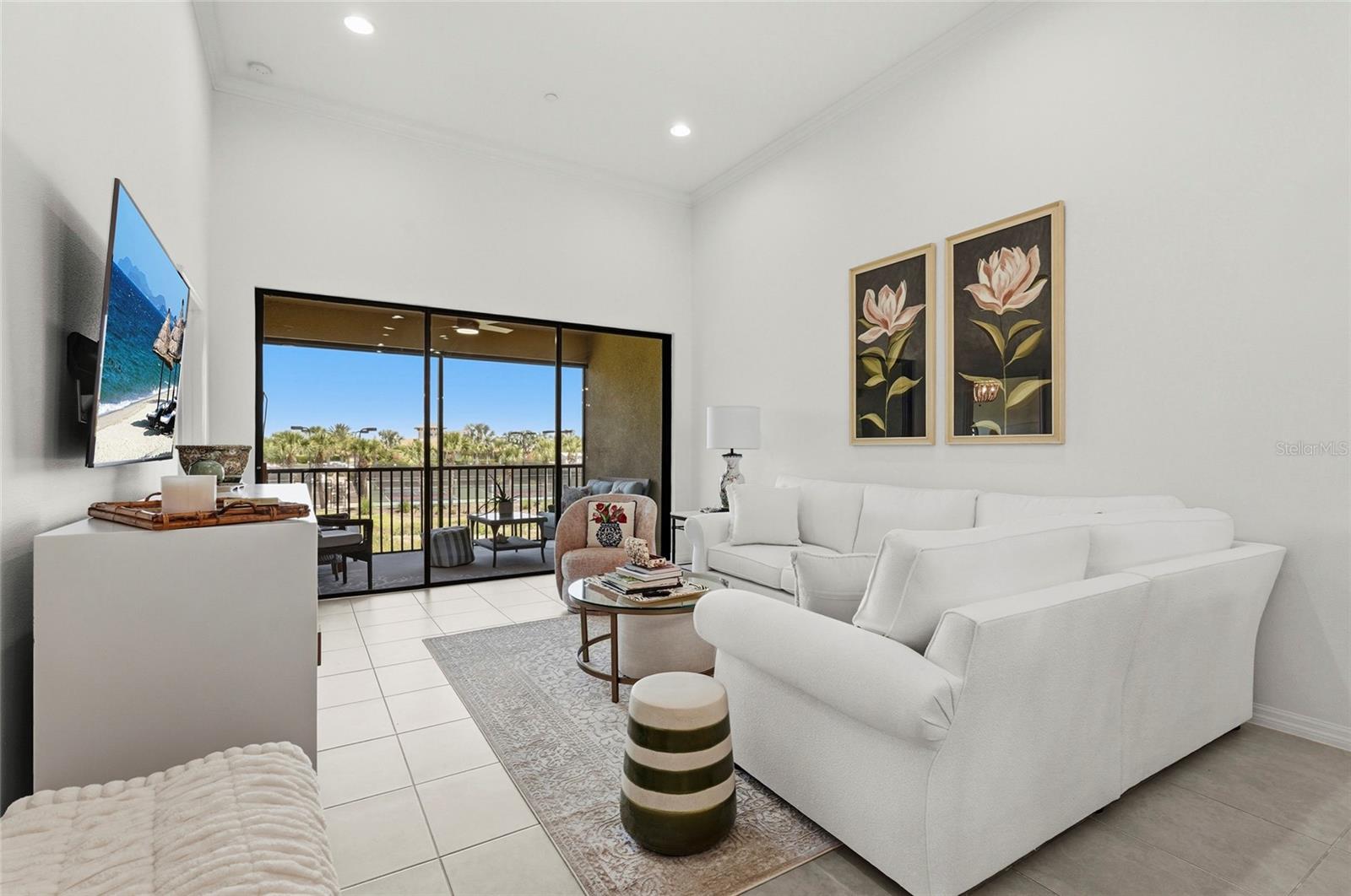 5420 Cicernone Unit 203, Sarasota, FL 34238