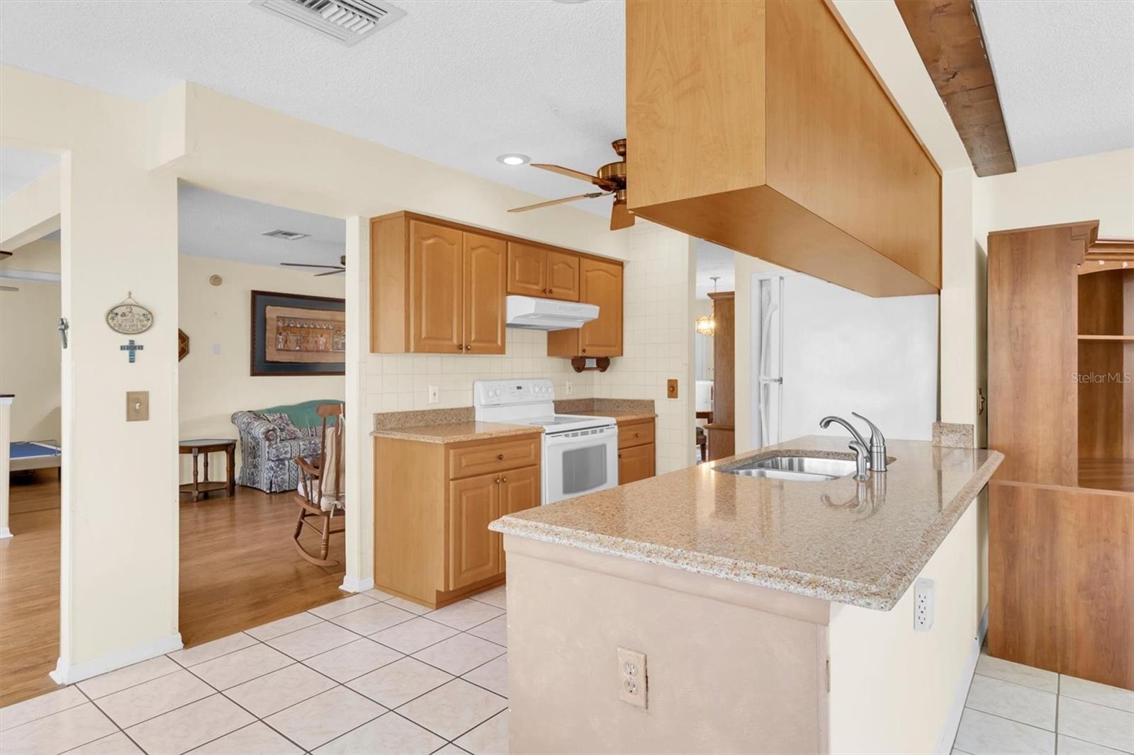 9058 Arundle, New Port Richey, FL 34655