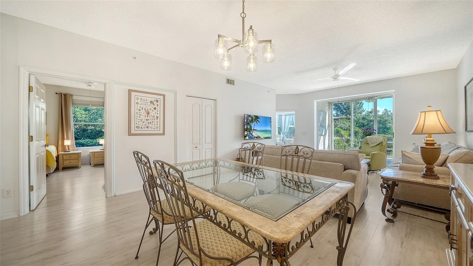 8901 Veranda Unit 111, Sarasota, FL 34238