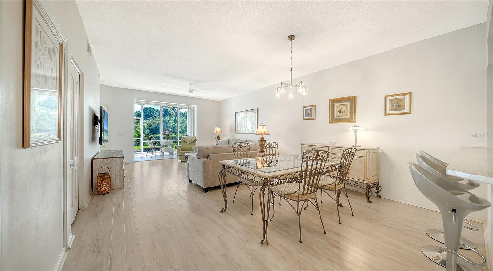8901 Veranda Unit 111, Sarasota, FL 34238