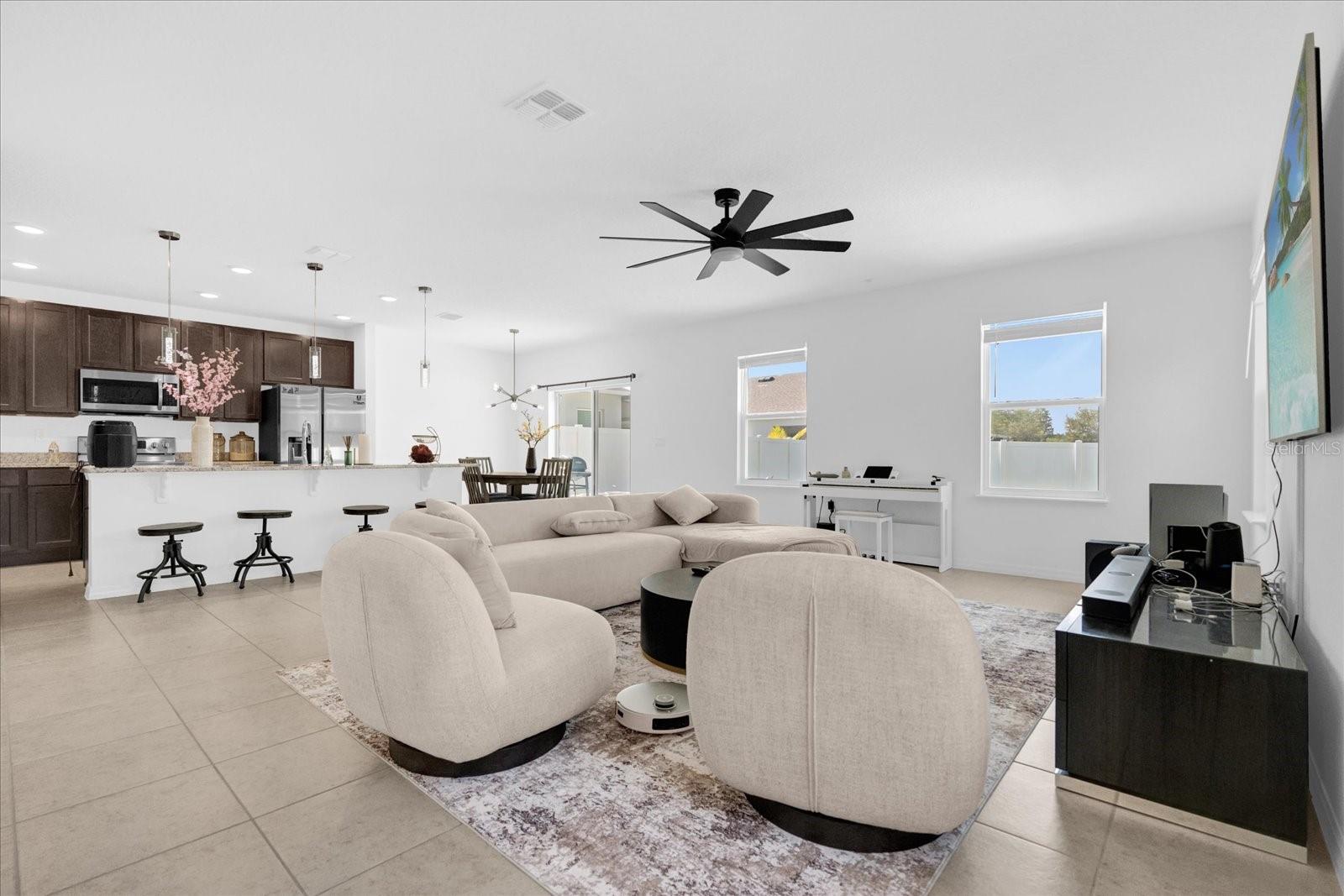 4432 Desert Rose, Kissimmee, FL 34746