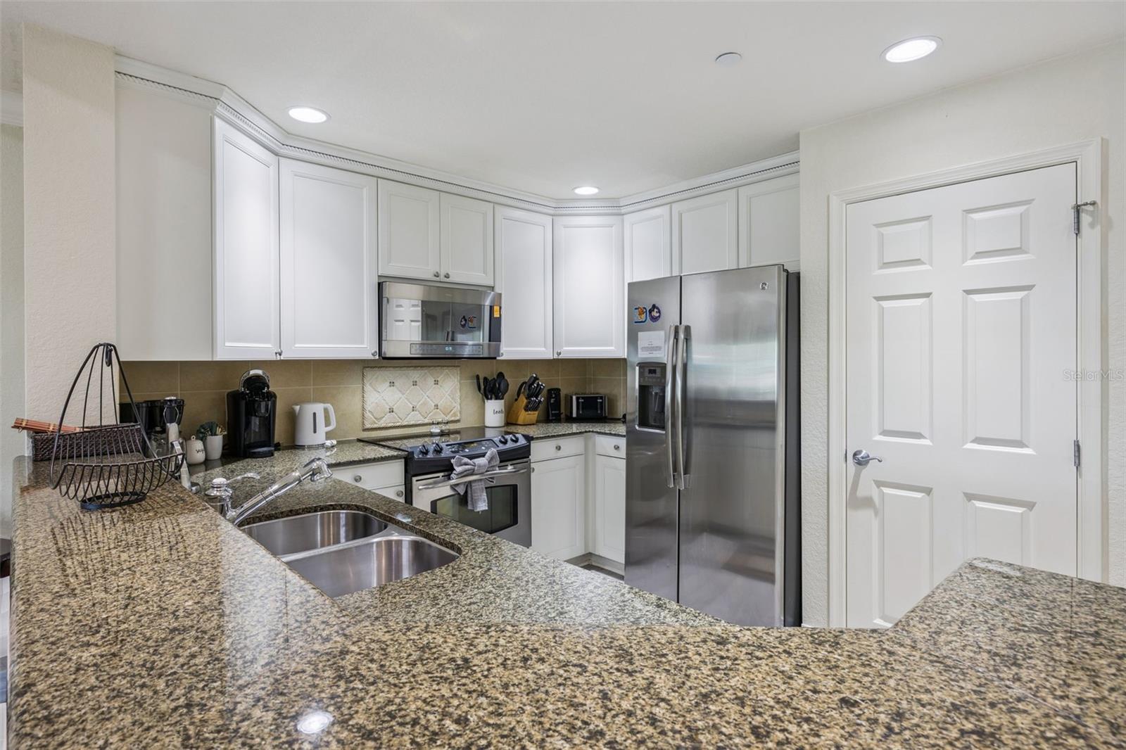 7602 Sandy Ridge Dr Unit 103, Reunion, FL 34747