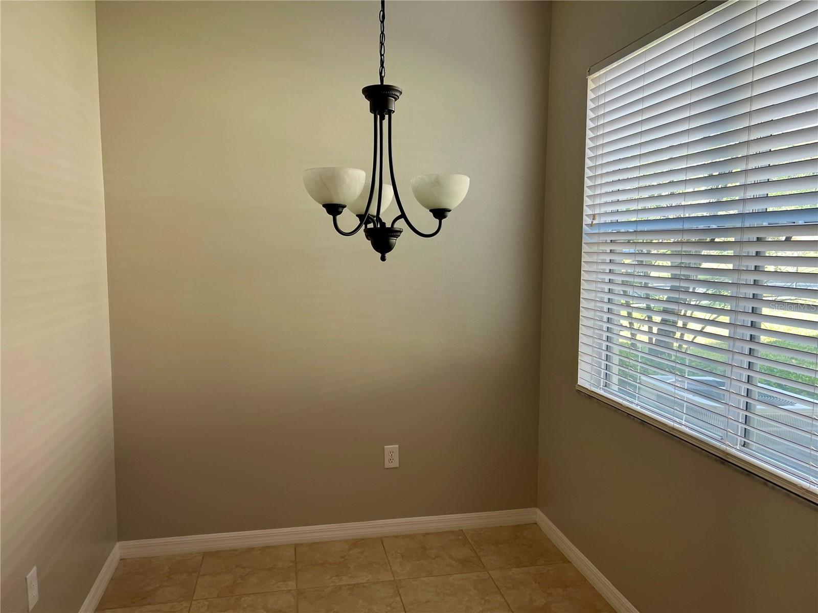 119 Falling Acorn, Groveland, FL 34736