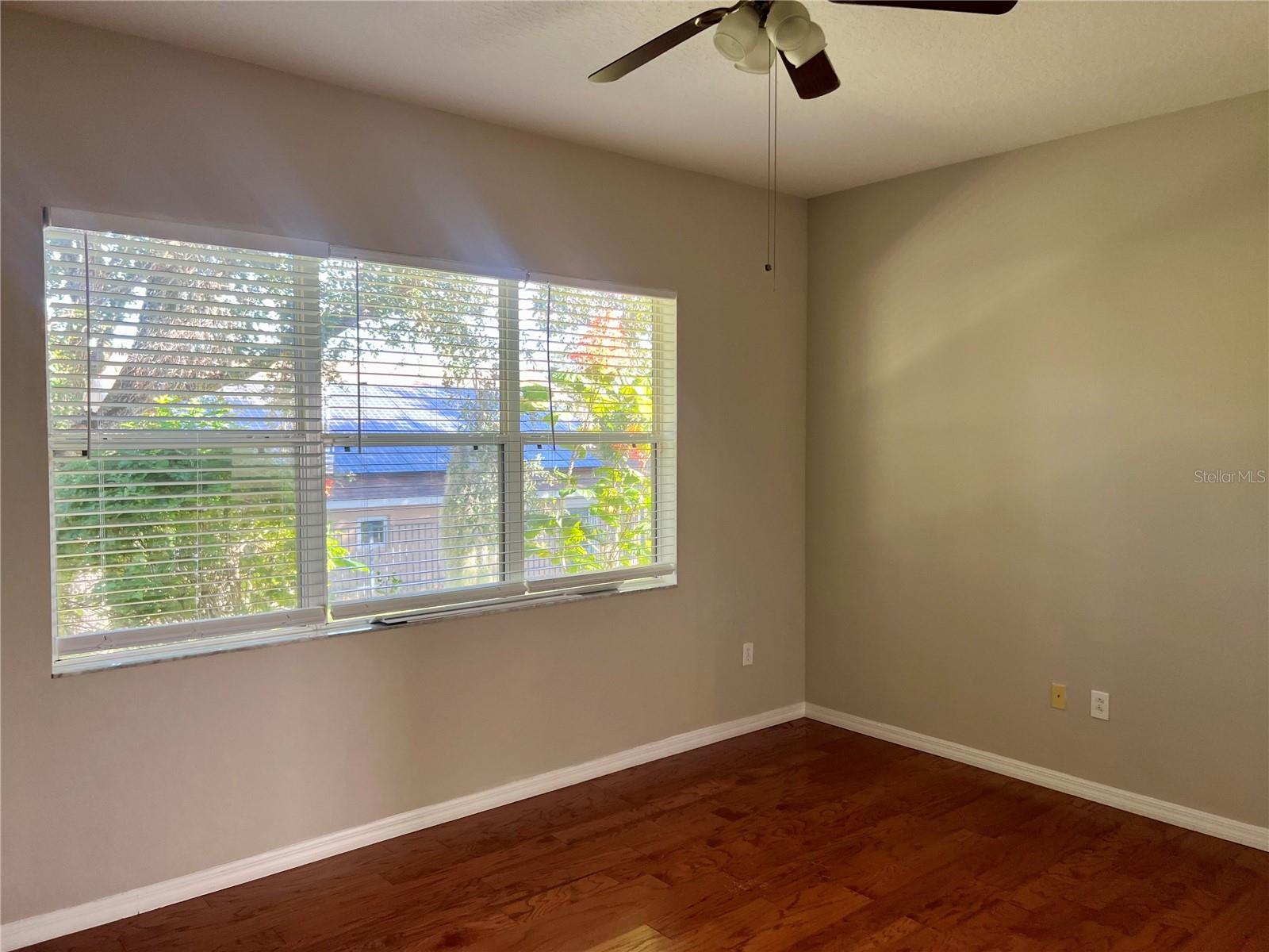 119 Falling Acorn, Groveland, FL 34736