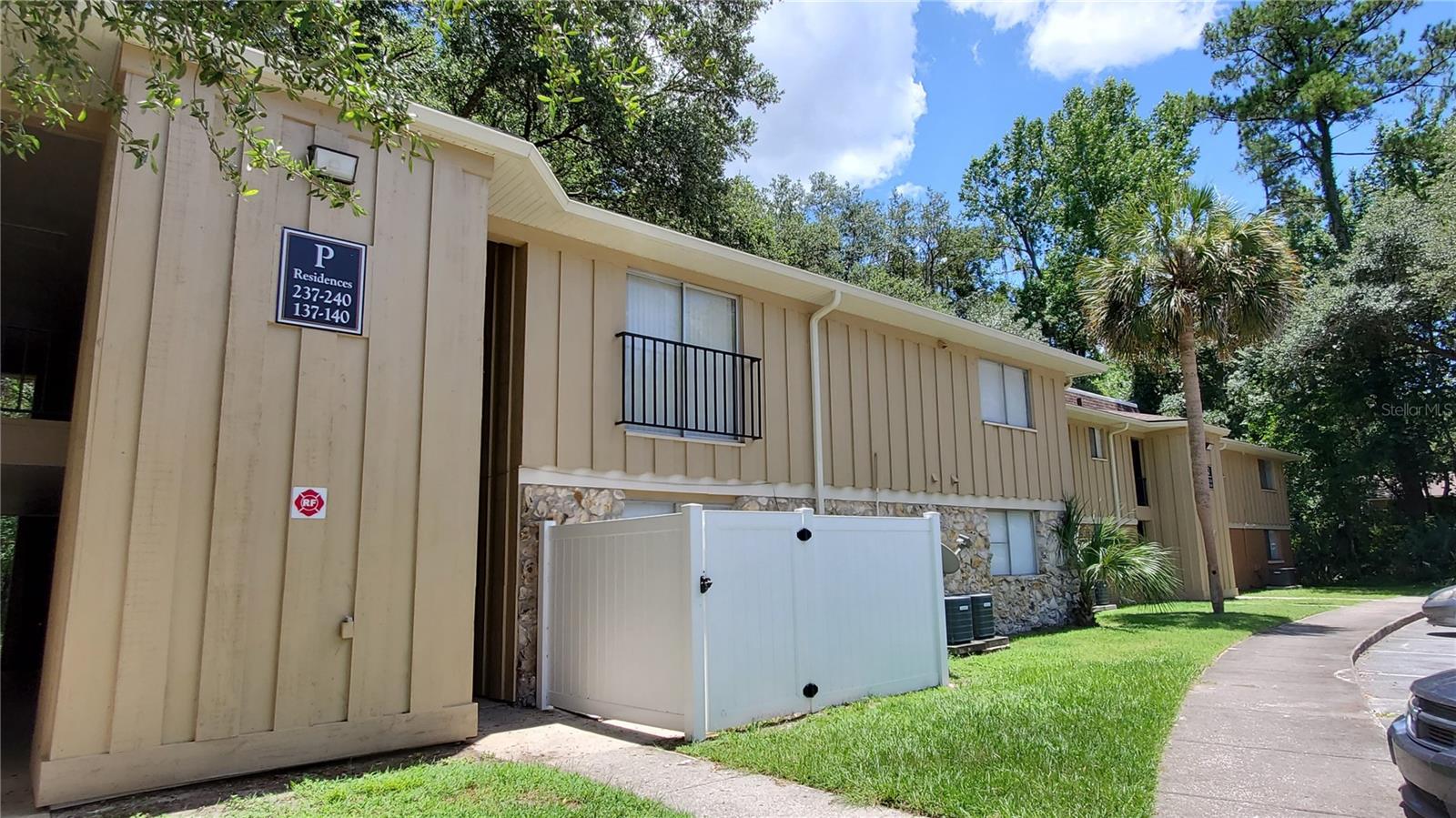 507 NW 39th Rd Unit 237, Gainesville, FL 32607