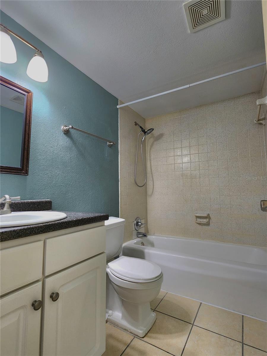 507 NW 39th Rd Unit 237, Gainesville, FL 32607