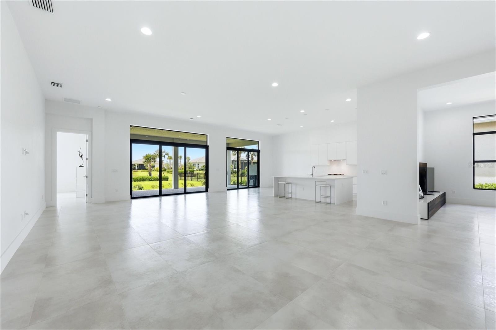 8959 Baroque, Sarasota, FL 34240