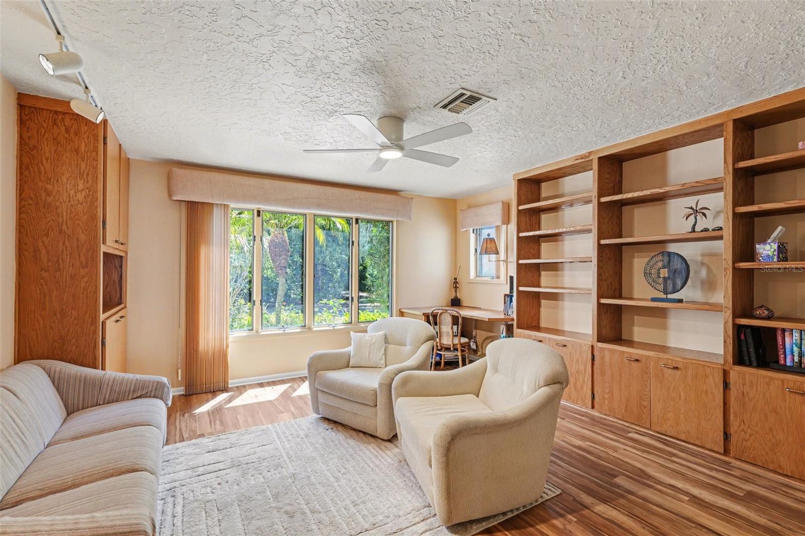4137 Crooked Mile, Merritt Island, FL 32952
