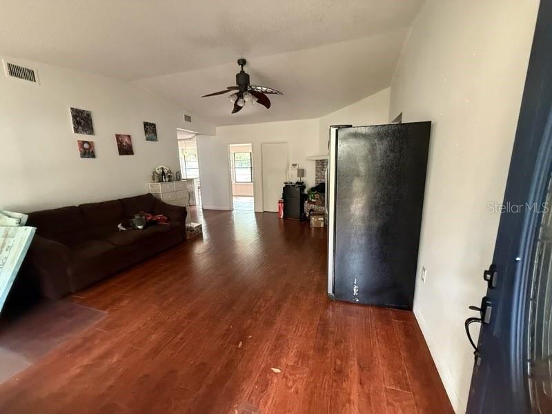 684 Stratford, Deland, FL 32724