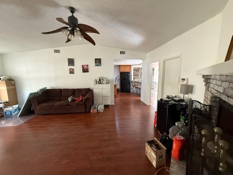 684 Stratford, Deland, FL 32724