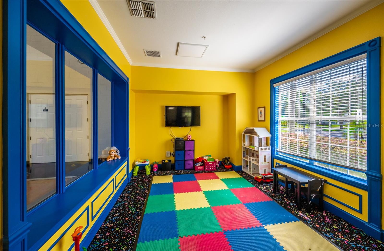 143 Southern Pecan Unit 206, Winter Garden, FL 34787