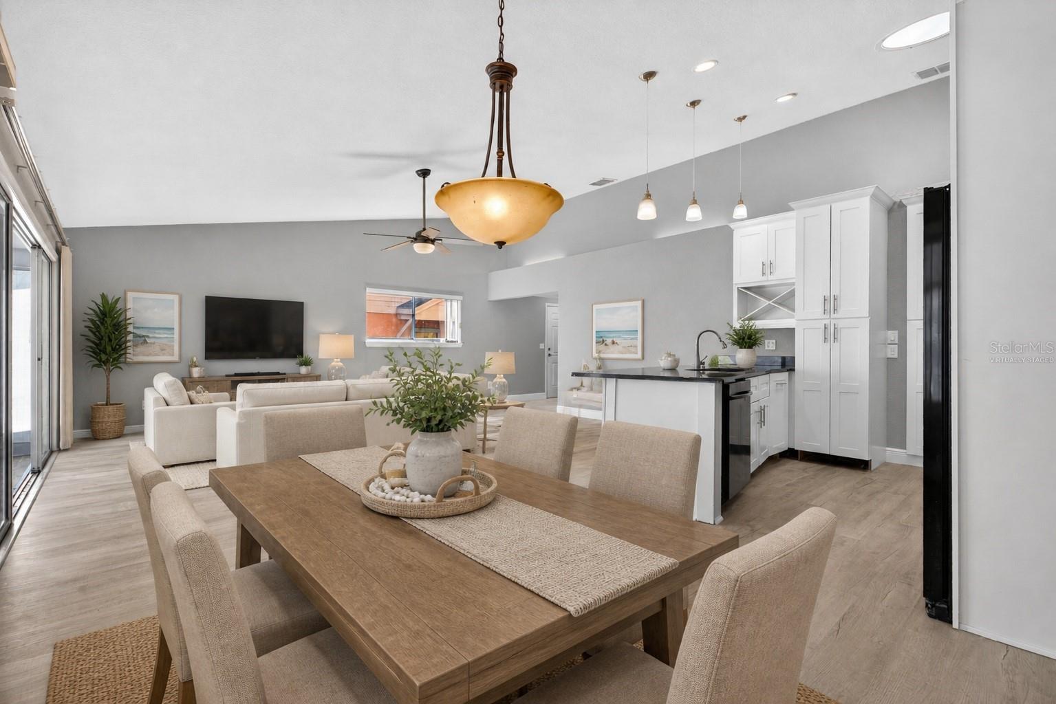 14617 Loridawn Unit 8, Seminole, FL 33776