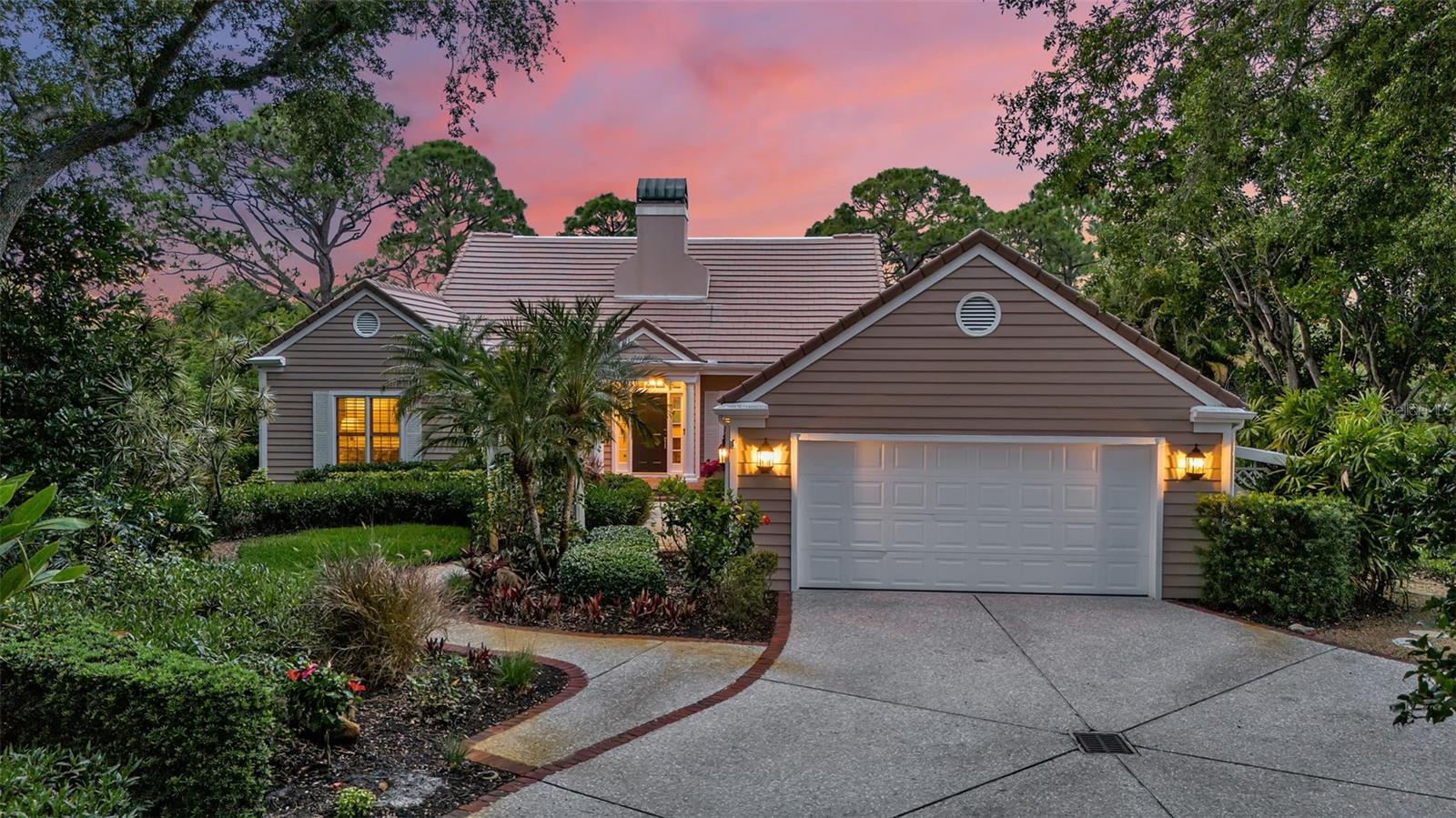 156 Bishops Court, Osprey, FL 34229