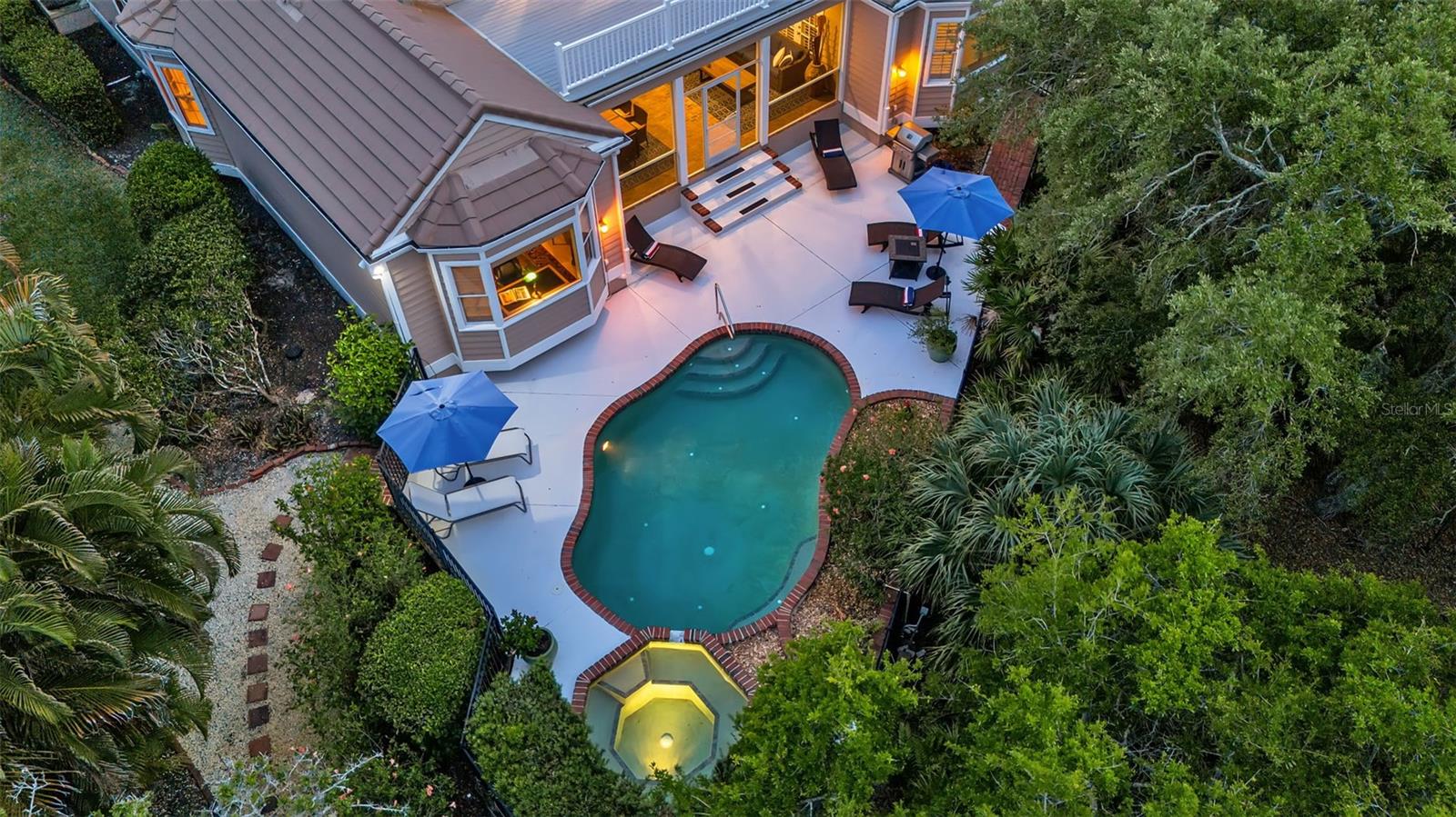 156 Bishops Court, Osprey, FL 34229