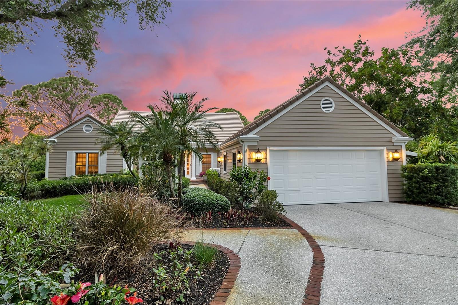 156 Bishops Court, Osprey, FL 34229