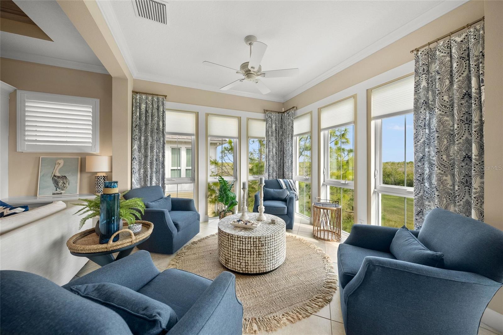 229 Sapphire Lake Unit 201, Bradenton, FL 34209