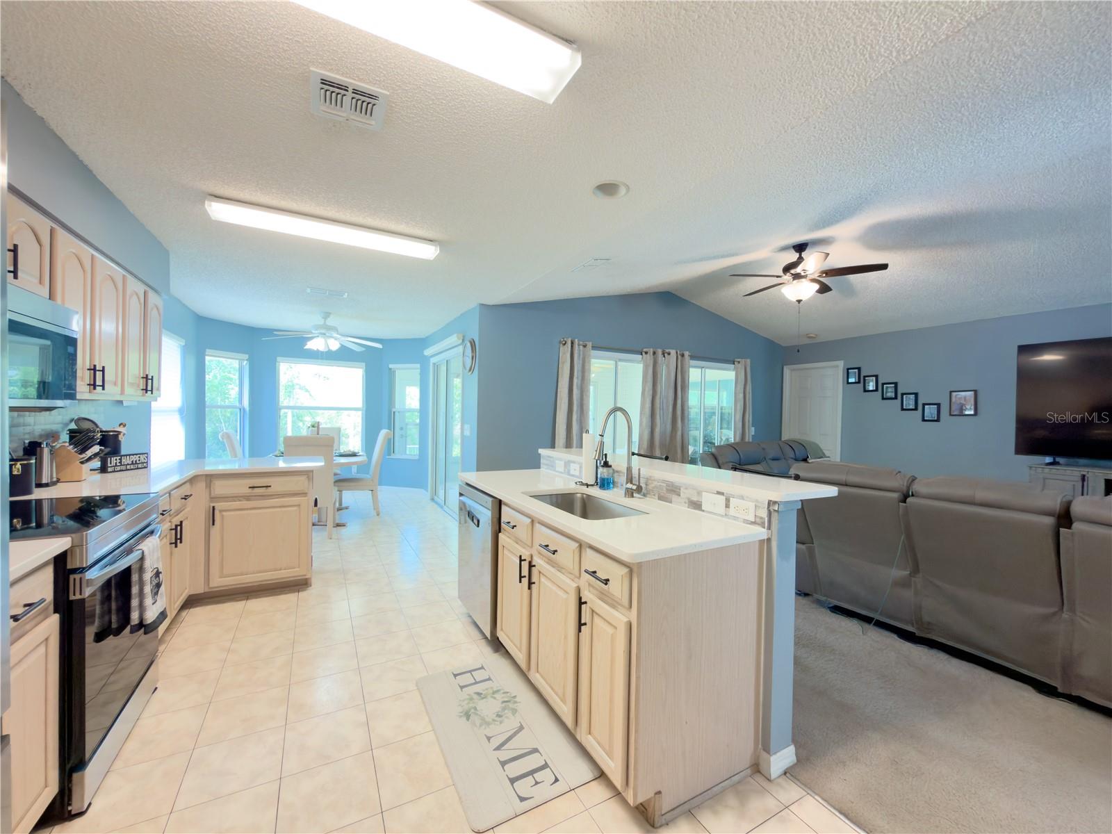 32676 Oak Park, Leesburg, FL 34748