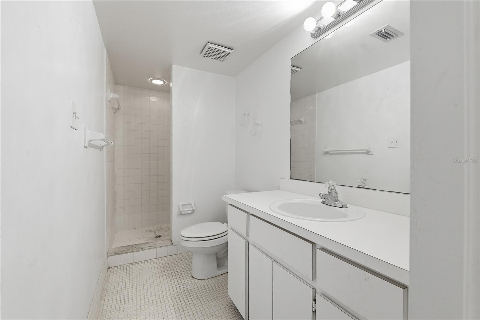 130 Cypress Unit 130, Oldsmar, FL 34677
