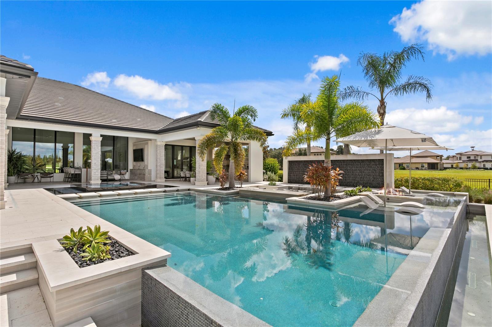 10521 Broadland, Thonotosassa, FL 33592