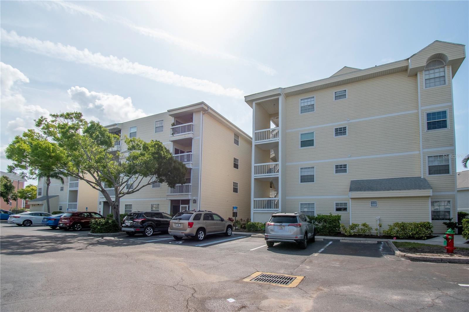 6817 Stones Throw Unit 17203, St Petersburg, FL 33710