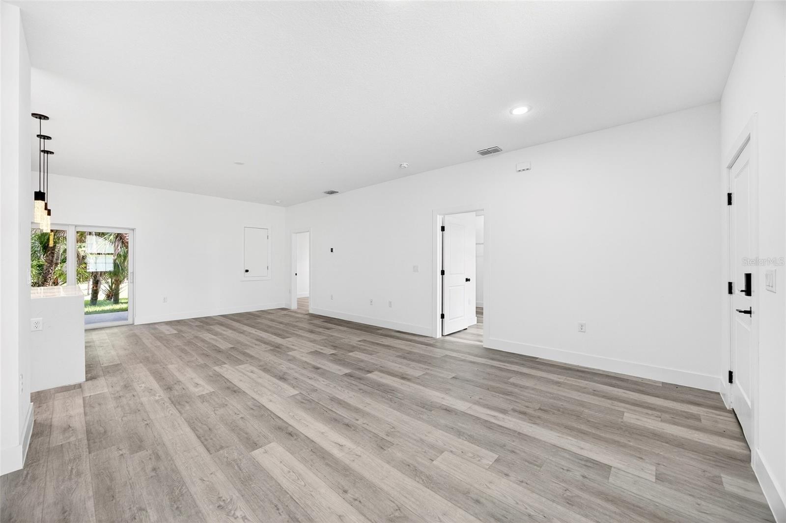 3288 Tishman, North Port, FL 34286