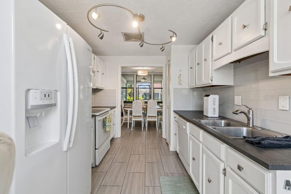 500 Park Unit 24, Venice, FL 34285