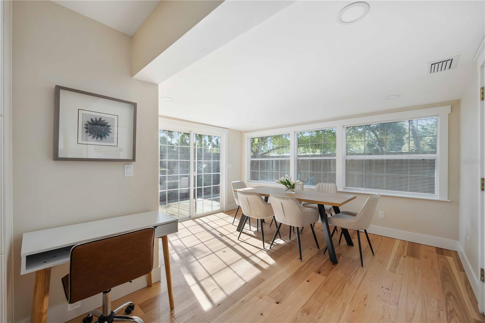 2205 Floyd, Sarasota, FL 34239