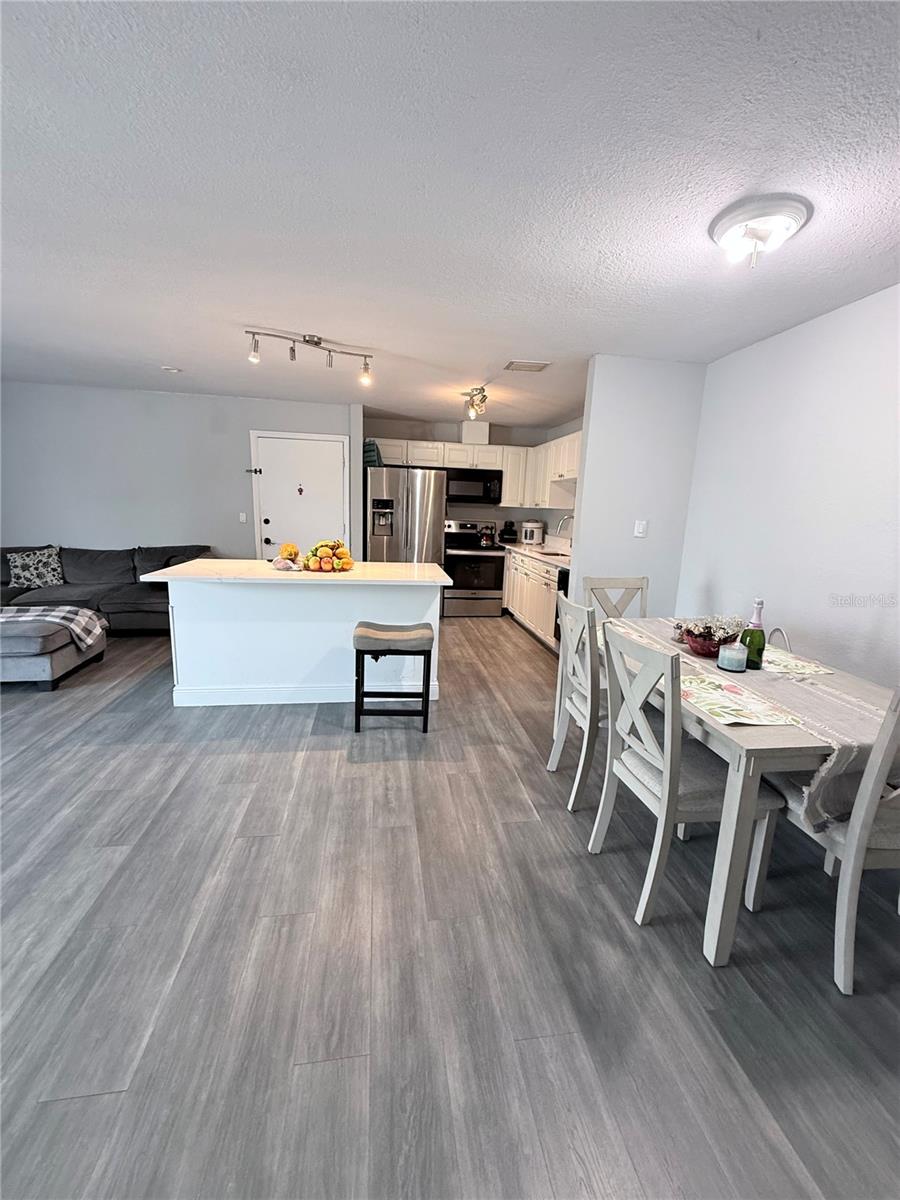 444 Banyon Tree Unit 202, Maitland, FL 32751