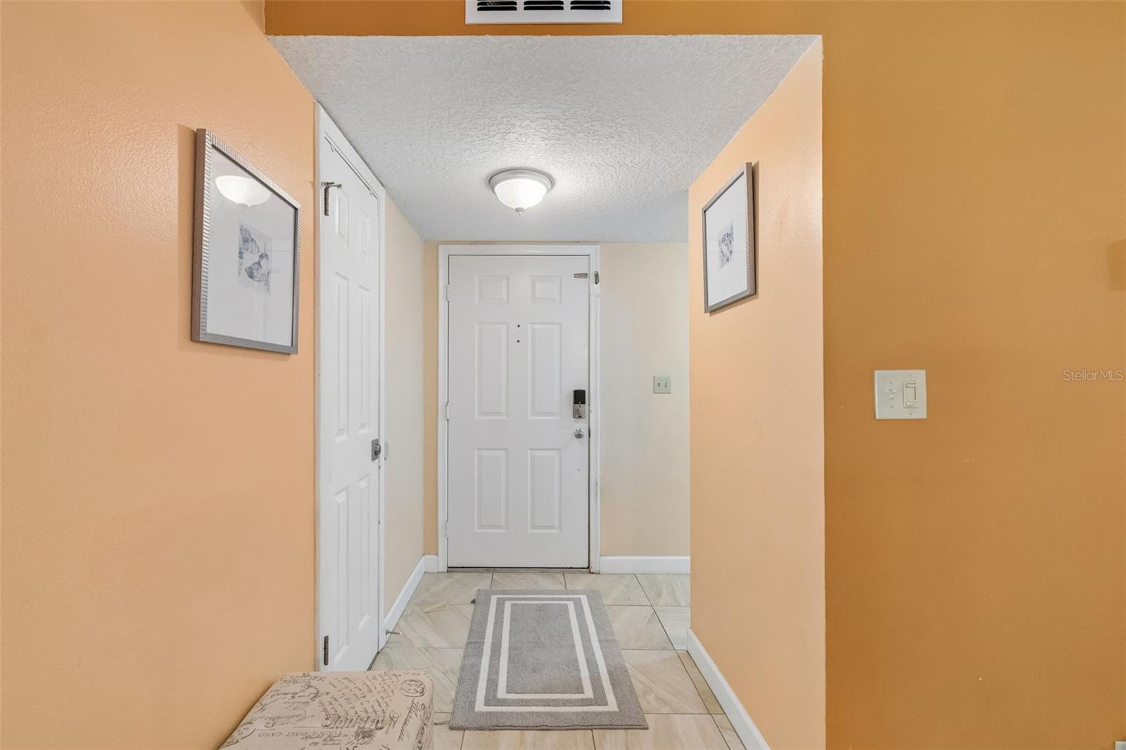 6085 Bahia del Mar Unit 106, St Petersburg, FL 33715