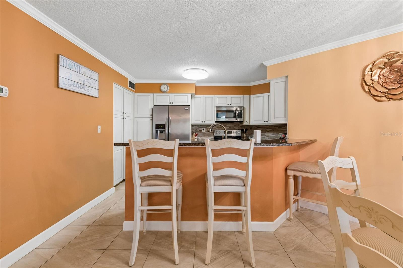 6085 Bahia del Mar Unit 106, St Petersburg, FL 33715